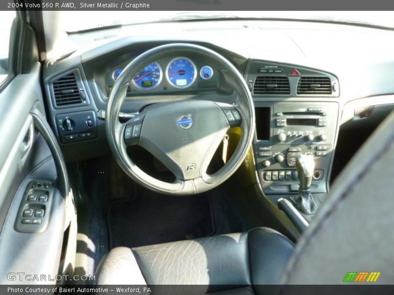 Silver Metallic / Graphite 2004 Volvo S60 R AWD