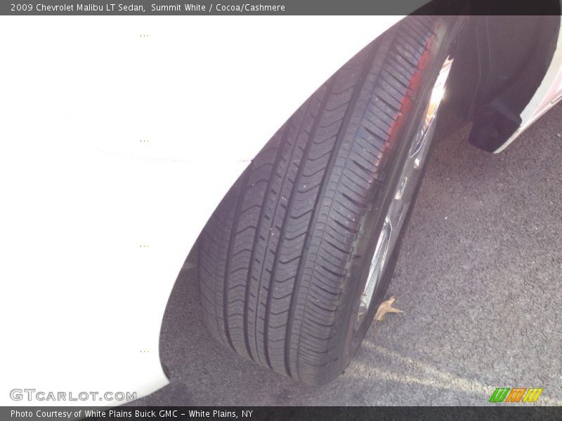Summit White / Cocoa/Cashmere 2009 Chevrolet Malibu LT Sedan