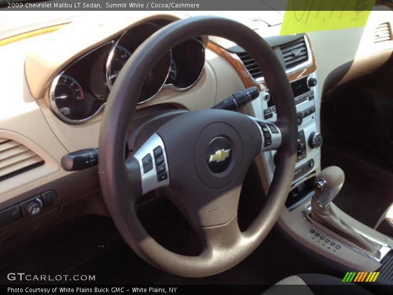 Summit White / Cocoa/Cashmere 2009 Chevrolet Malibu LT Sedan