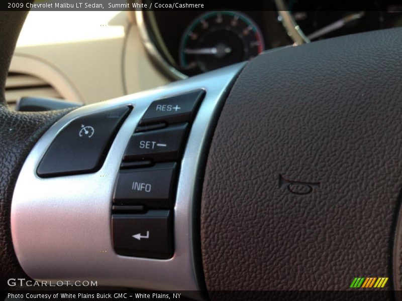 Summit White / Cocoa/Cashmere 2009 Chevrolet Malibu LT Sedan