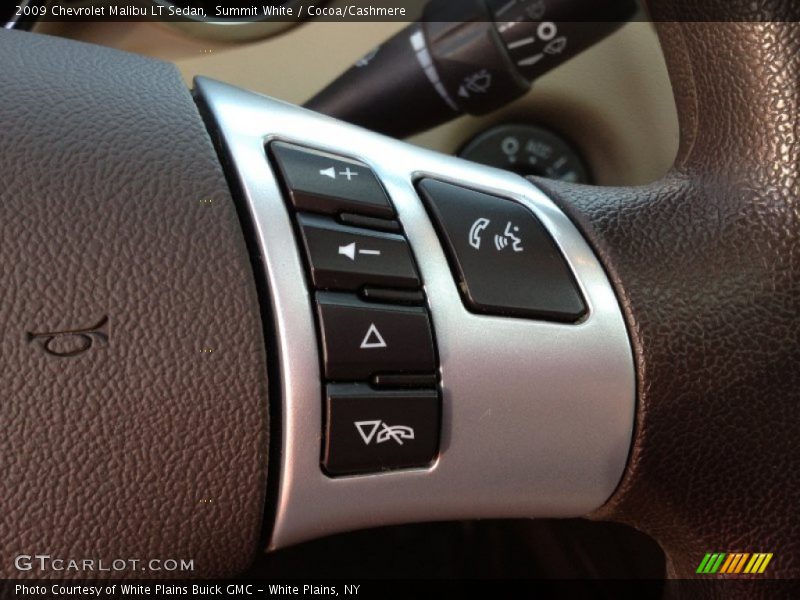 Summit White / Cocoa/Cashmere 2009 Chevrolet Malibu LT Sedan