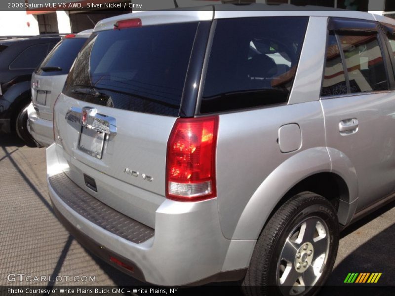 Silver Nickel / Gray 2006 Saturn VUE V6 AWD
