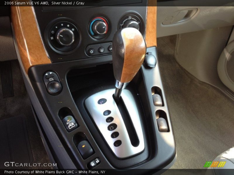 Silver Nickel / Gray 2006 Saturn VUE V6 AWD