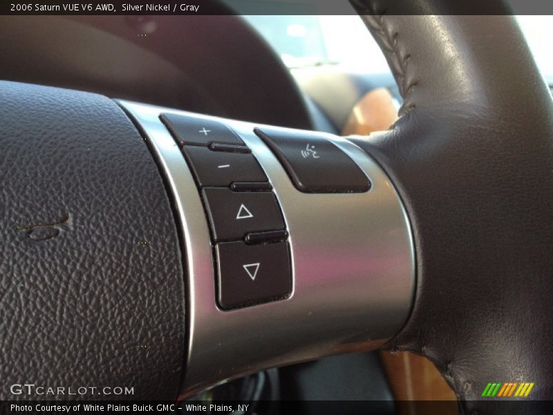 Silver Nickel / Gray 2006 Saturn VUE V6 AWD