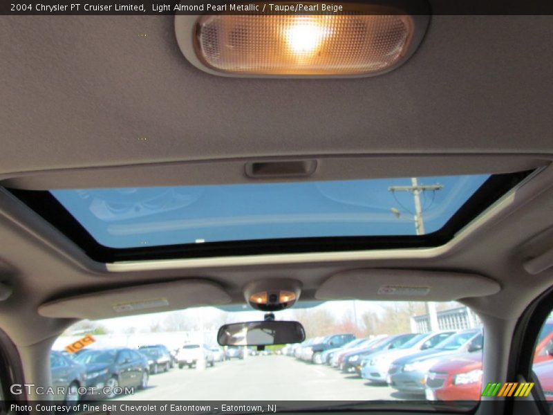 Light Almond Pearl Metallic / Taupe/Pearl Beige 2004 Chrysler PT Cruiser Limited