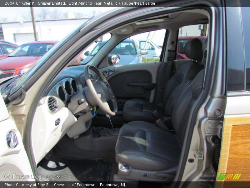 Light Almond Pearl Metallic / Taupe/Pearl Beige 2004 Chrysler PT Cruiser Limited