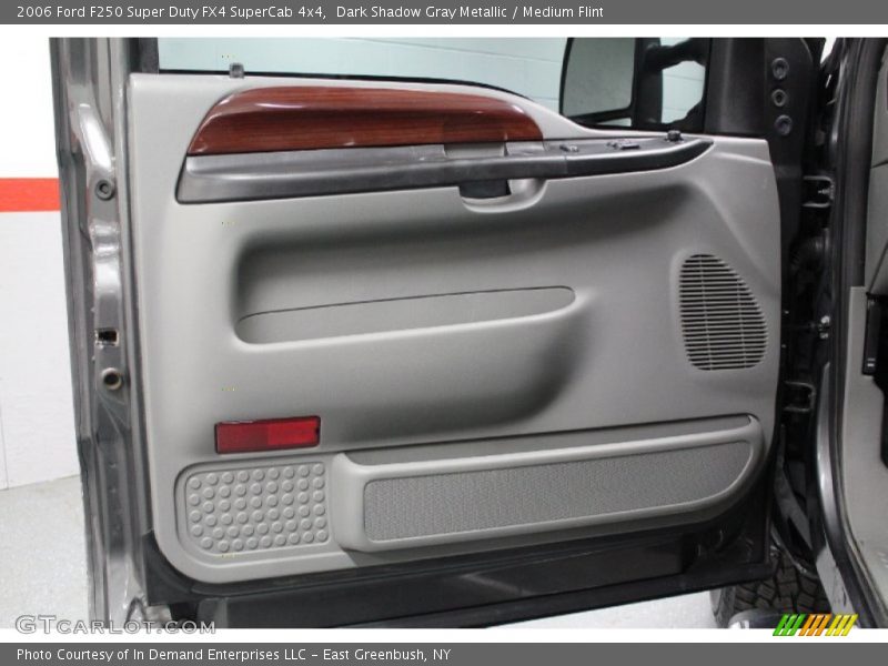 Dark Shadow Gray Metallic / Medium Flint 2006 Ford F250 Super Duty FX4 SuperCab 4x4