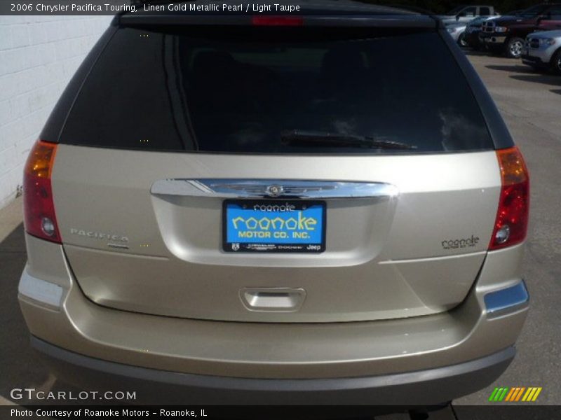 Linen Gold Metallic Pearl / Light Taupe 2006 Chrysler Pacifica Touring