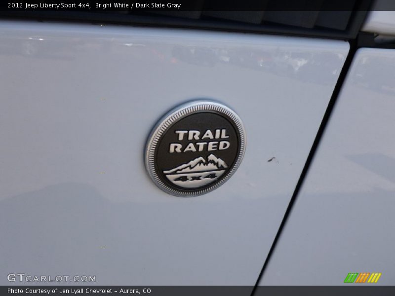 Bright White / Dark Slate Gray 2012 Jeep Liberty Sport 4x4