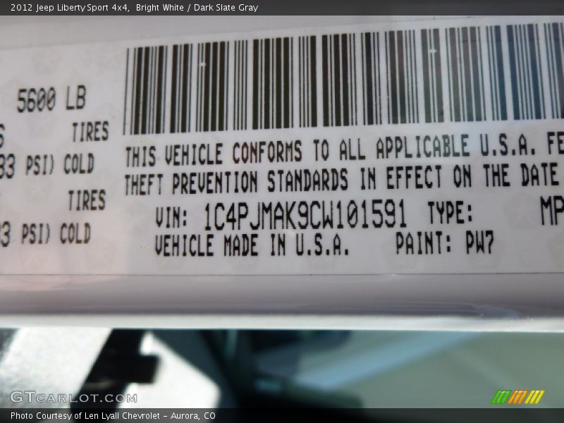 Bright White / Dark Slate Gray 2012 Jeep Liberty Sport 4x4
