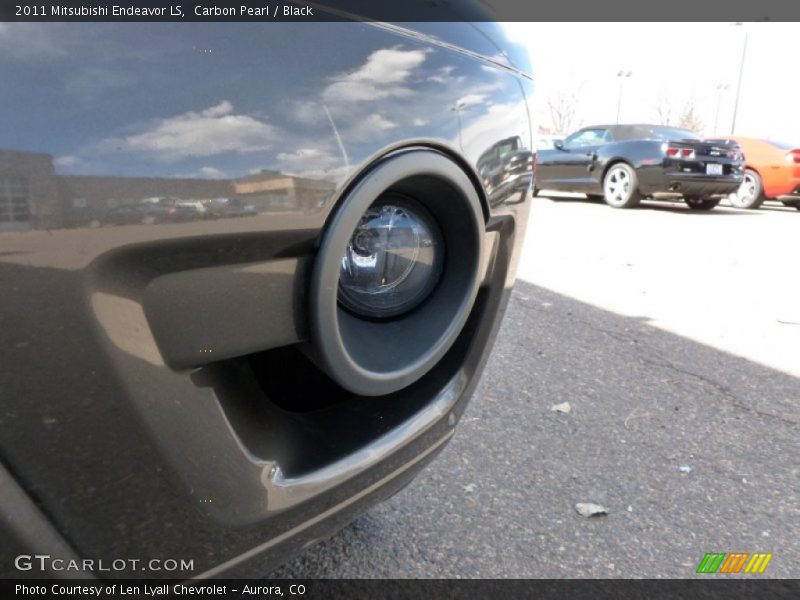 Carbon Pearl / Black 2011 Mitsubishi Endeavor LS