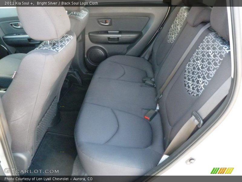 Bright Silver / Black Soul Logo Cloth 2011 Kia Soul +