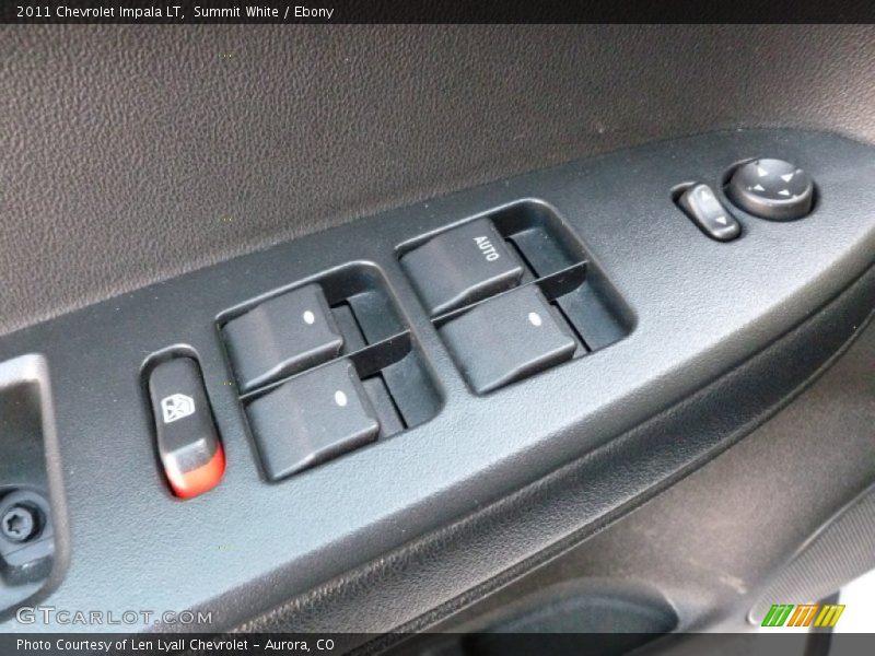 Summit White / Ebony 2011 Chevrolet Impala LT