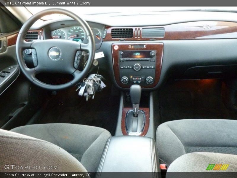 Summit White / Ebony 2011 Chevrolet Impala LT
