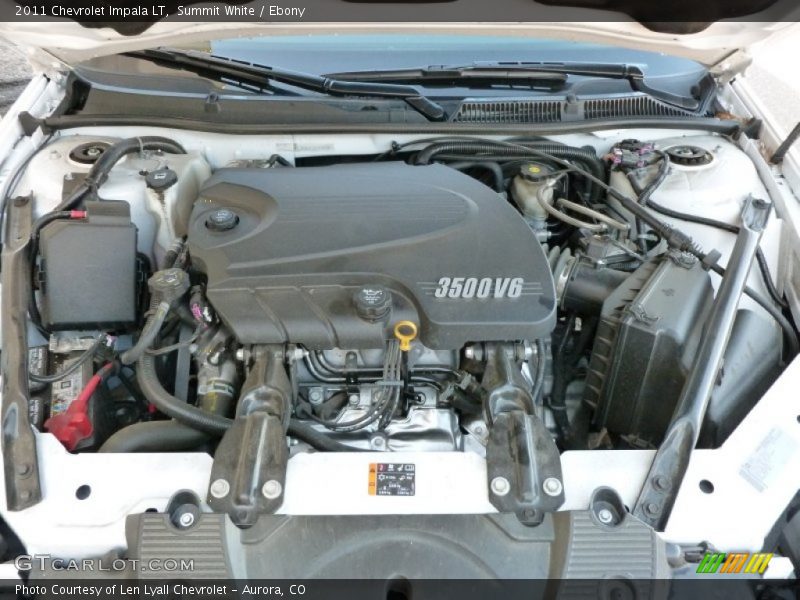 Summit White / Ebony 2011 Chevrolet Impala LT