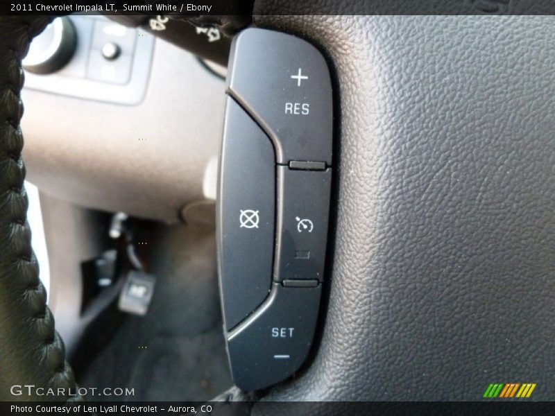 Summit White / Ebony 2011 Chevrolet Impala LT