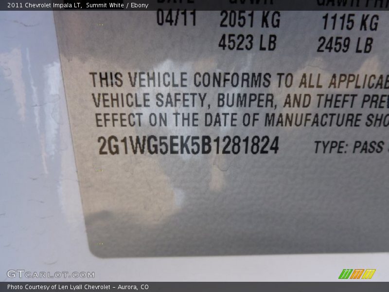 Summit White / Ebony 2011 Chevrolet Impala LT