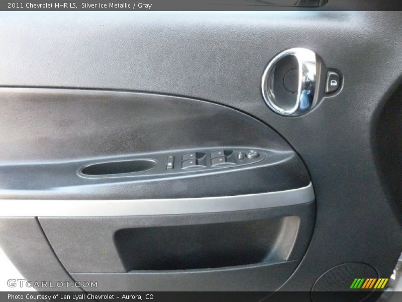 Silver Ice Metallic / Gray 2011 Chevrolet HHR LS