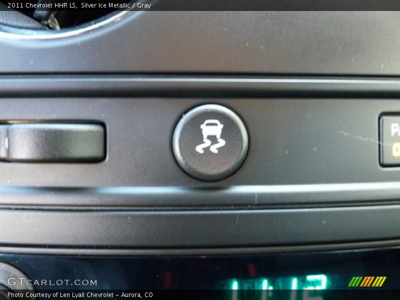 Silver Ice Metallic / Gray 2011 Chevrolet HHR LS