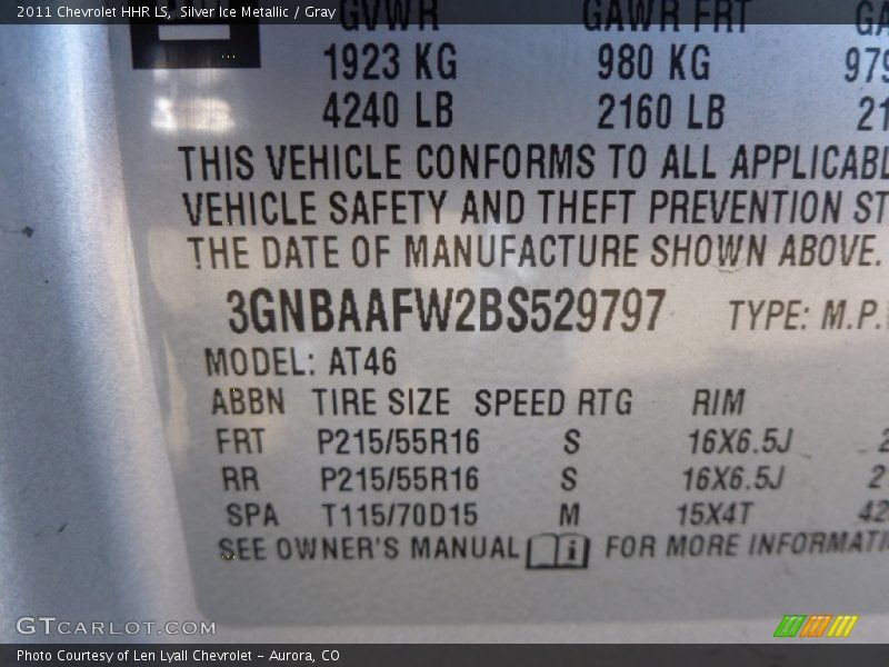 Silver Ice Metallic / Gray 2011 Chevrolet HHR LS