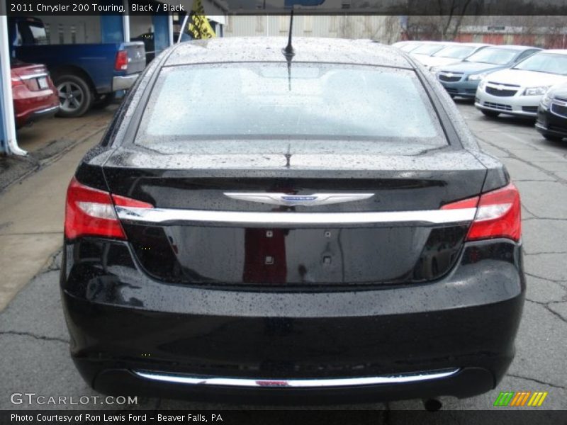 Black / Black 2011 Chrysler 200 Touring