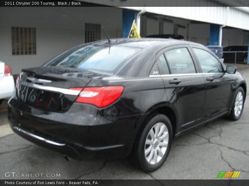 Black / Black 2011 Chrysler 200 Touring