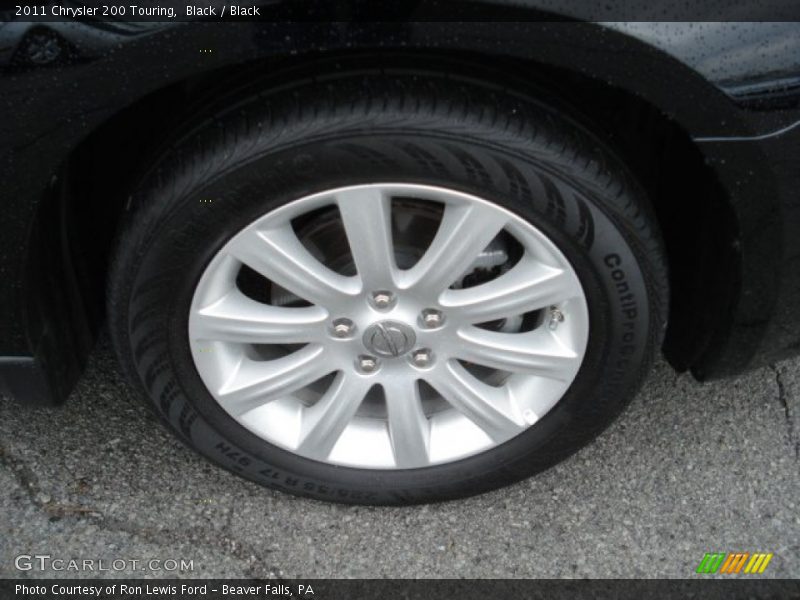 Black / Black 2011 Chrysler 200 Touring