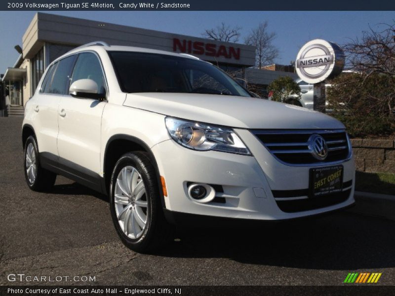 Candy White / Sandstone 2009 Volkswagen Tiguan SE 4Motion