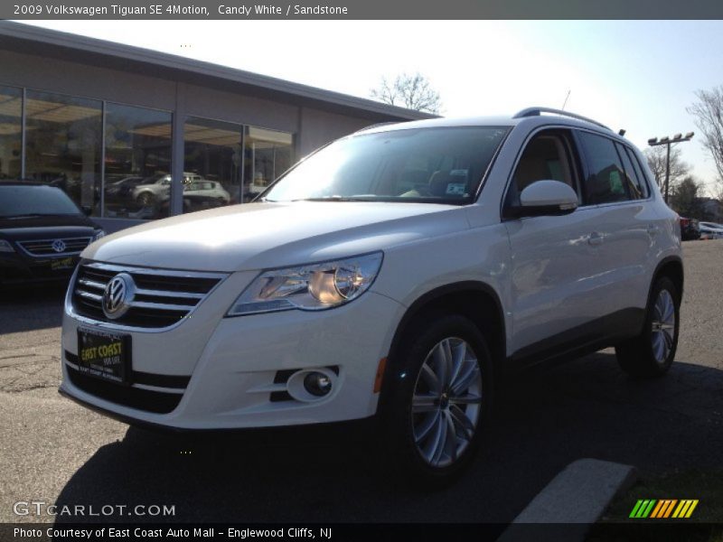 Candy White / Sandstone 2009 Volkswagen Tiguan SE 4Motion