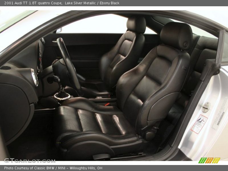 Front Seat of 2001 TT 1.8T quattro Coupe
