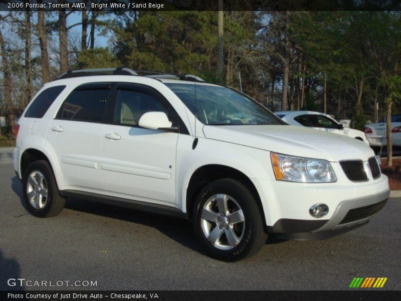 Bright White / Sand Beige 2006 Pontiac Torrent AWD