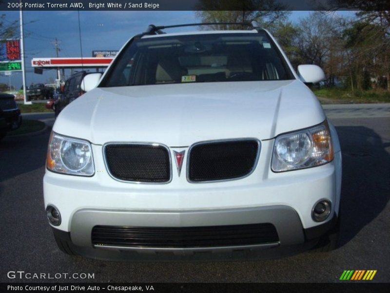 Bright White / Sand Beige 2006 Pontiac Torrent AWD