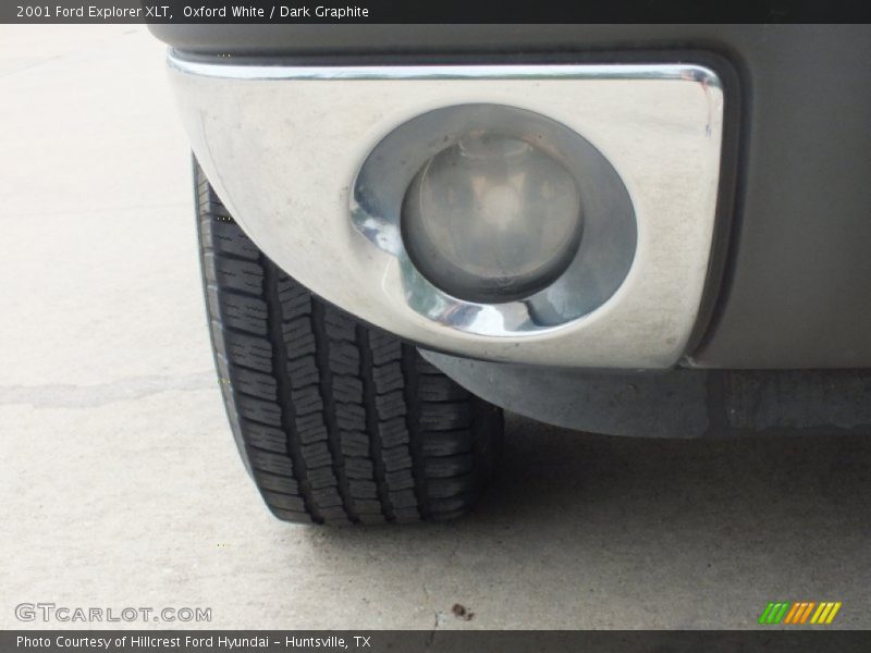 Oxford White / Dark Graphite 2001 Ford Explorer XLT