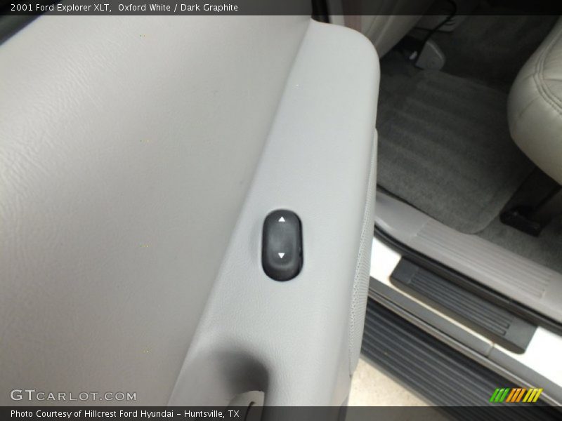 Oxford White / Dark Graphite 2001 Ford Explorer XLT