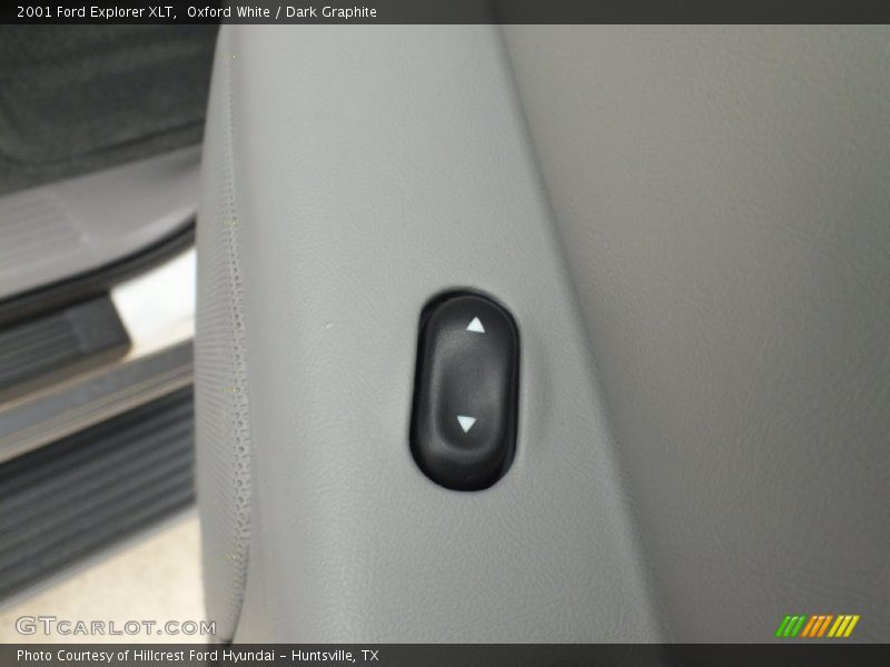 Oxford White / Dark Graphite 2001 Ford Explorer XLT