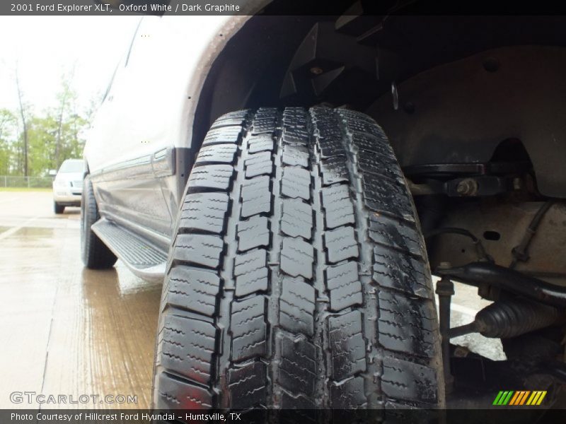Oxford White / Dark Graphite 2001 Ford Explorer XLT