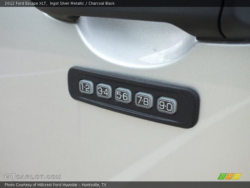Ingot Silver Metallic / Charcoal Black 2012 Ford Escape XLT