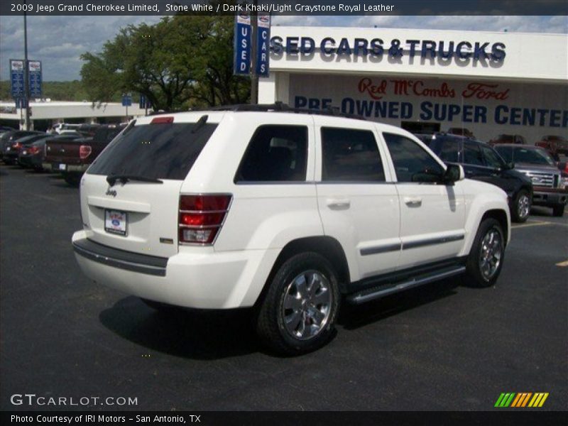Stone White / Dark Khaki/Light Graystone Royal Leather 2009 Jeep Grand Cherokee Limited