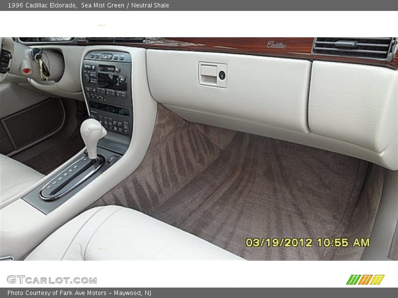 Sea Mist Green / Neutral Shale 1996 Cadillac Eldorado