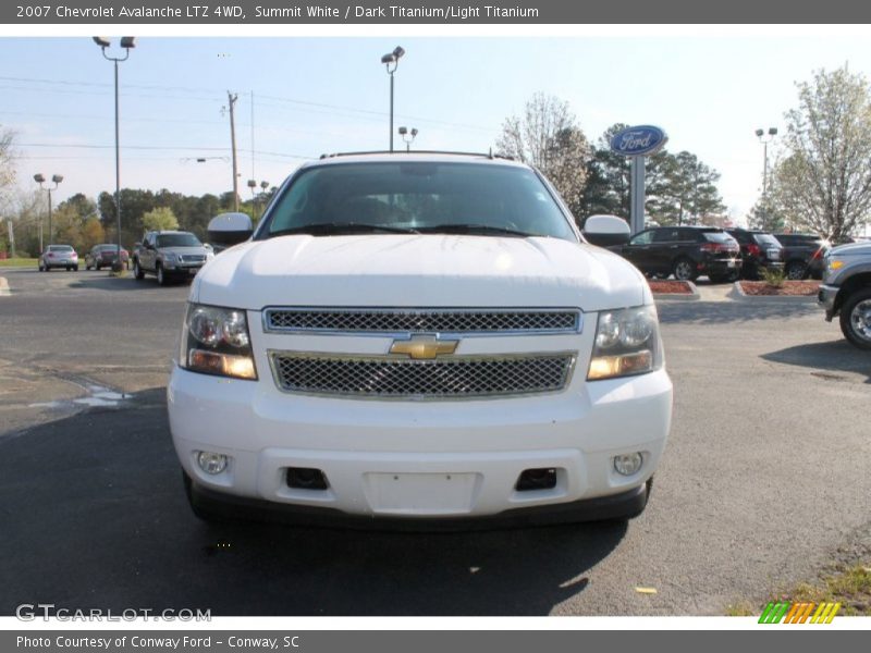 Summit White / Dark Titanium/Light Titanium 2007 Chevrolet Avalanche LTZ 4WD