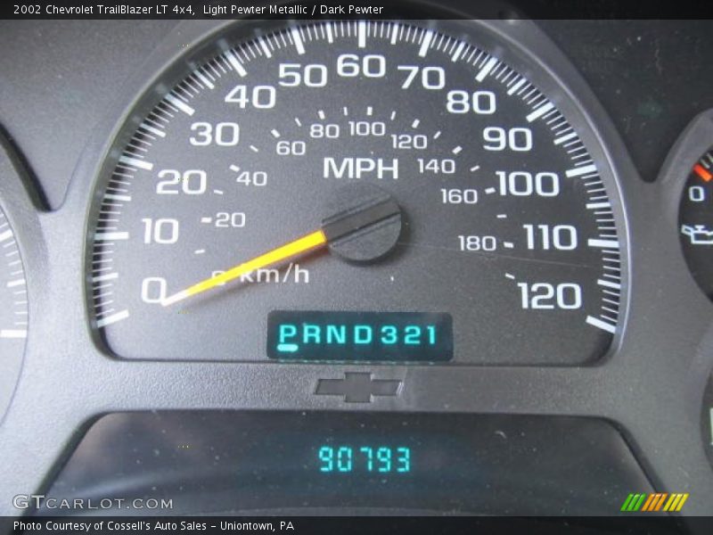 Light Pewter Metallic / Dark Pewter 2002 Chevrolet TrailBlazer LT 4x4