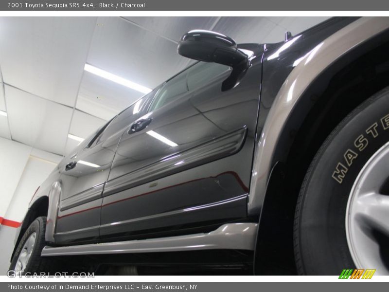 Black / Charcoal 2001 Toyota Sequoia SR5 4x4