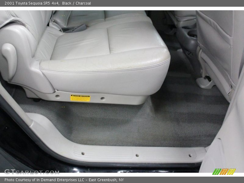 Black / Charcoal 2001 Toyota Sequoia SR5 4x4