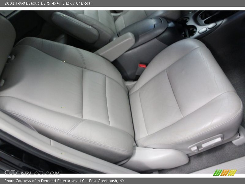 Black / Charcoal 2001 Toyota Sequoia SR5 4x4