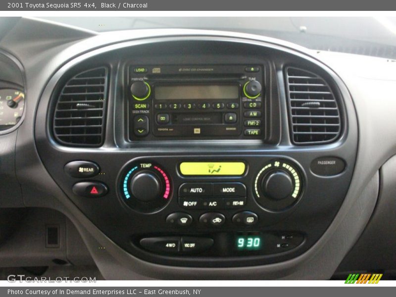 Black / Charcoal 2001 Toyota Sequoia SR5 4x4