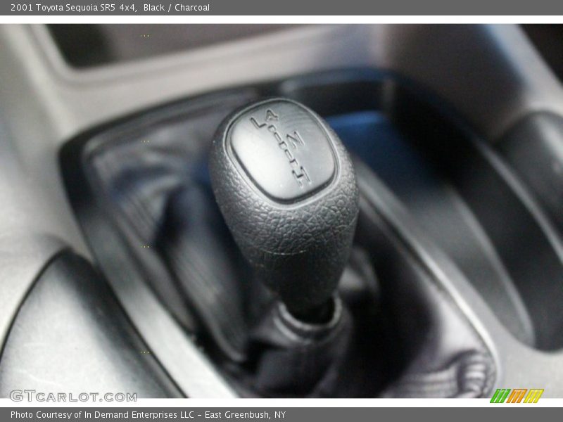 Black / Charcoal 2001 Toyota Sequoia SR5 4x4