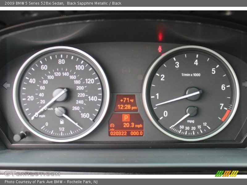  2009 5 Series 528xi Sedan 528xi Sedan Gauges