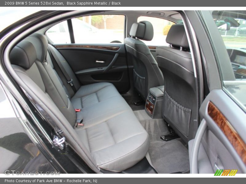 Black Sapphire Metallic / Black 2009 BMW 5 Series 528xi Sedan