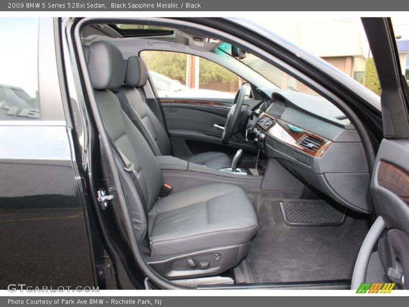 Black Sapphire Metallic / Black 2009 BMW 5 Series 528xi Sedan