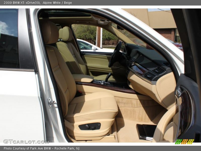 Alpine White / Beige 2009 BMW X5 xDrive30i
